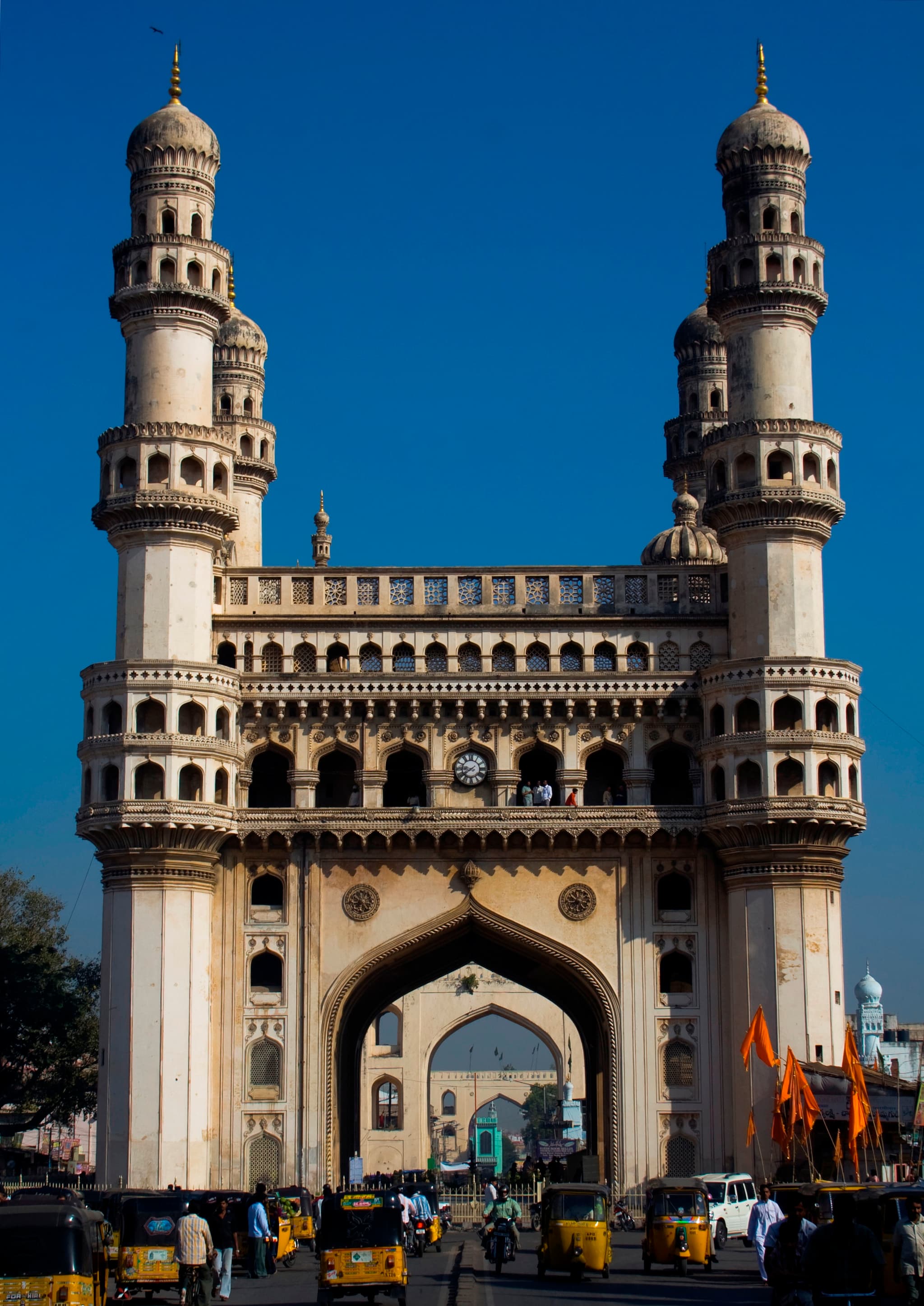 Packers and Movers in Charminar